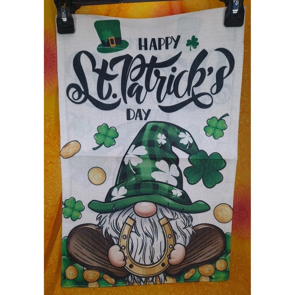 NEW 1pc Double Sided Happy St Patricks Sitting Gnome Horseshoe Garden Flag12x18‎